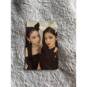 ITZY Chaeryeong & Lia Cheshire Official Unit Photocard Kpop
